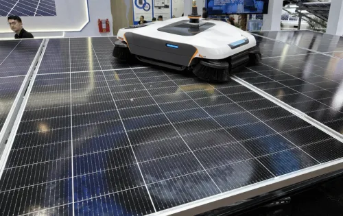 Robotic Solar Panel Cleaning Found to Accelerate Anti-Soiling Coating Wear Under Dusty Conditions