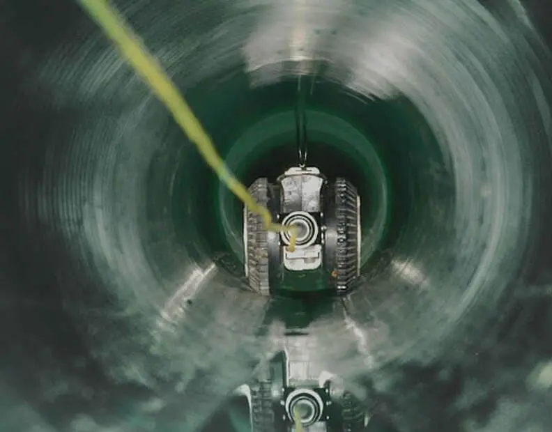 Crawler_in_Tunnel.jpg