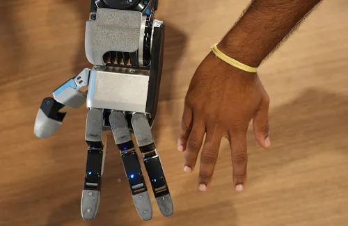 Boston Dynamics unveils a hand built for mass manufacturing and sim-to-real learning